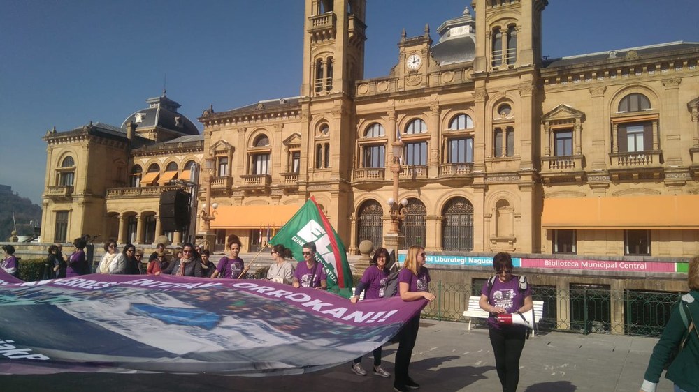 Cientos de trabajadoras en huelga llaman a parar el 8 de Marzo