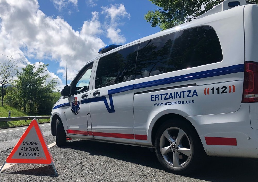 Condenan al Departamento de Seguridad a abonar a un ertzaina más de 15.000 euros por negligencia del Departamento en un accidente laboral