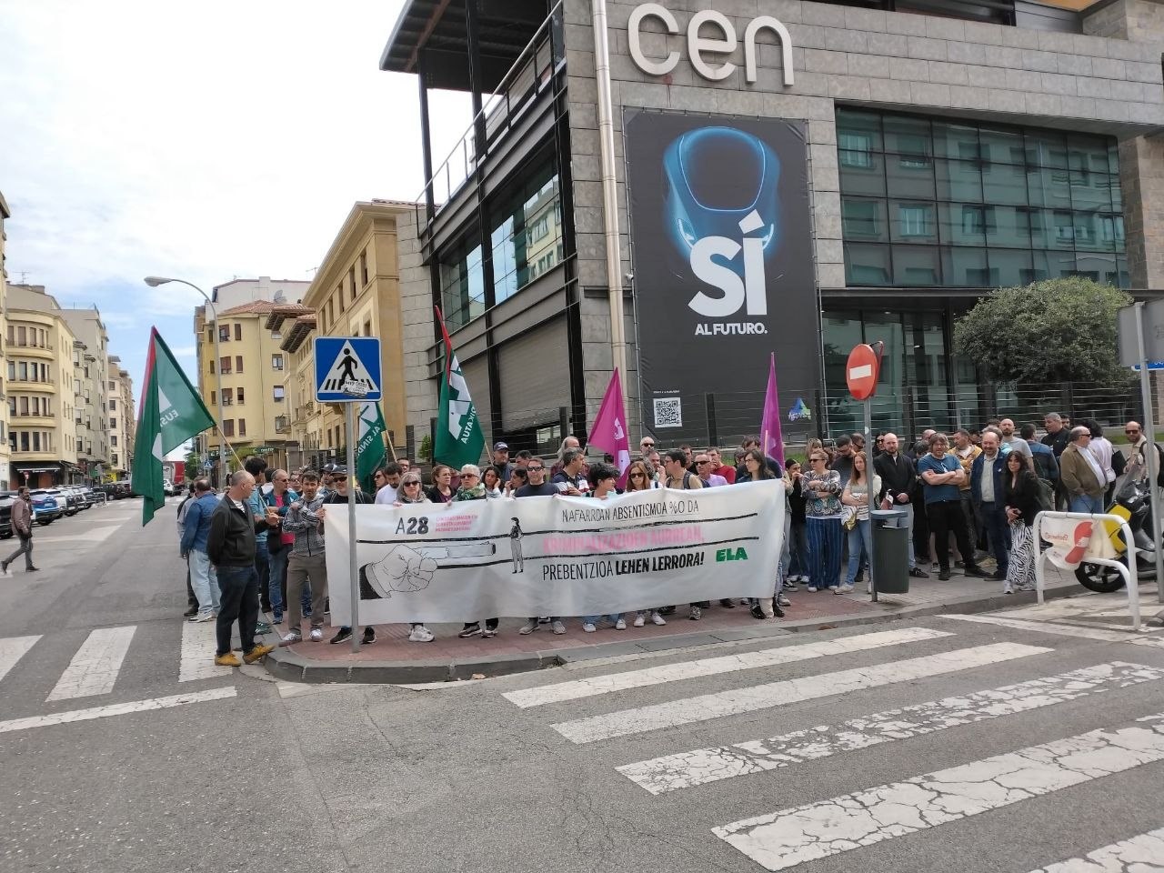ELA acusa a la patronal de usar el ‘absentismo’ para desviar el foco de la salud laboral