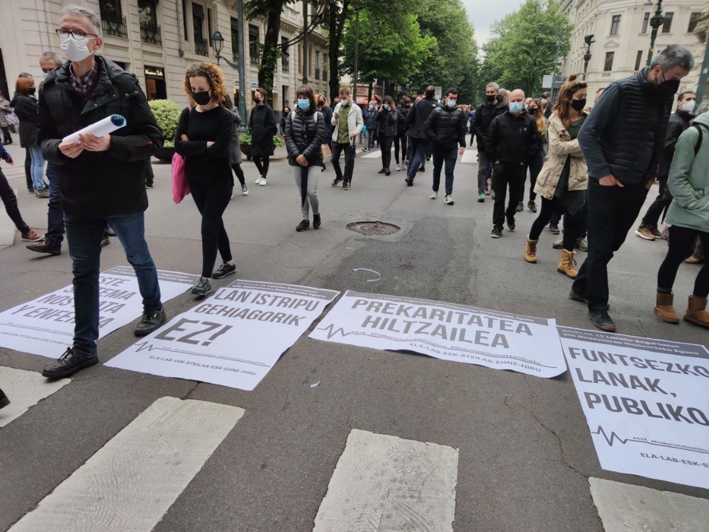 Manifestaciones contra este sistema que nos mata y enferma #PrekaritateaHiltzailea