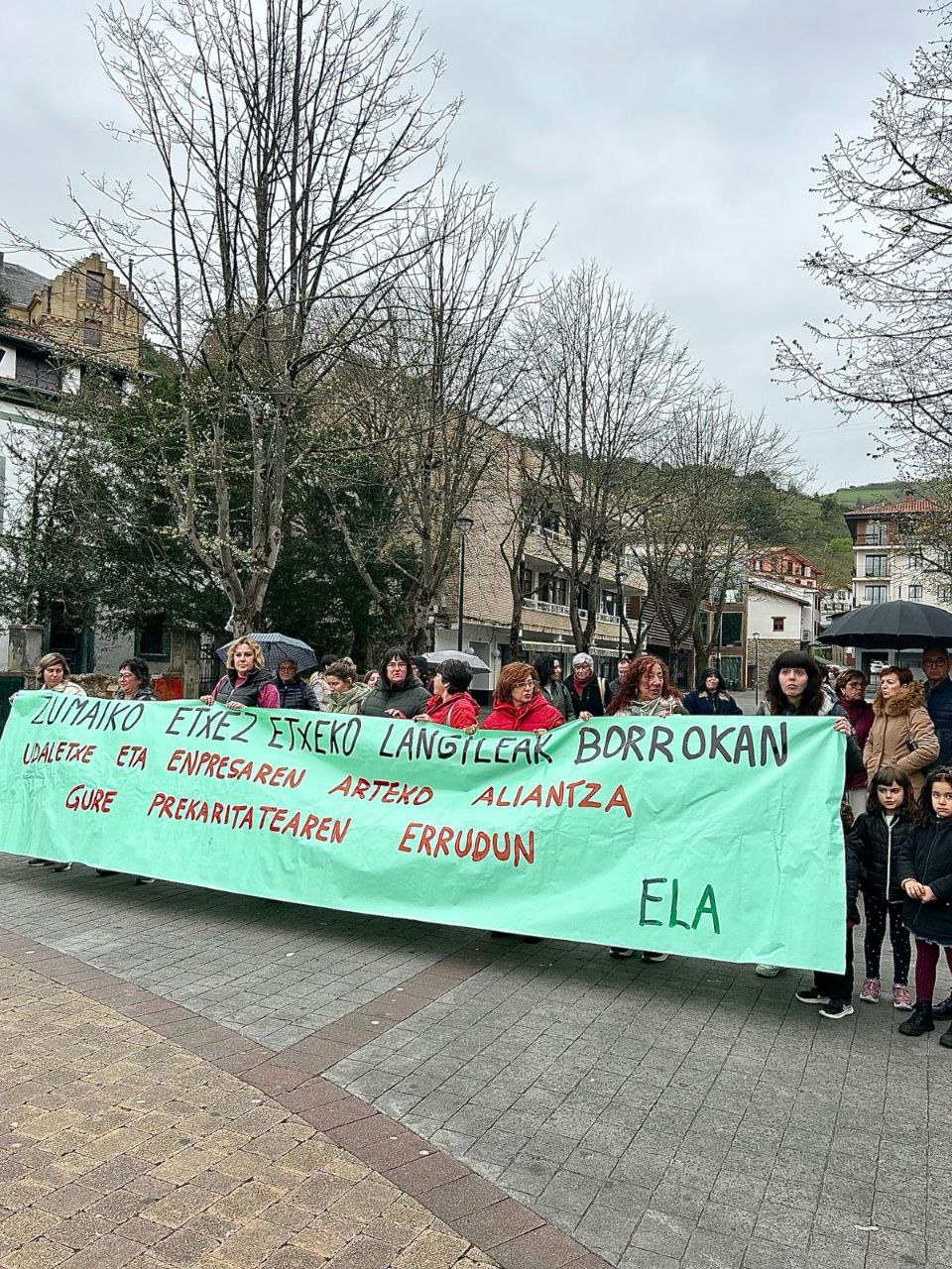 Movilizaciones por un convenio que equipare sus condiciones a las de las compañeras de otras localidades