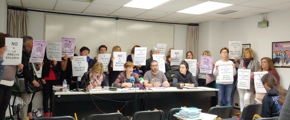 Acampada del 17 al 19 de junio en Donostia en contra de la brecha salarial