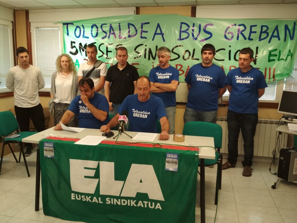 La plantilla de Tolosaldea Bus lleva cinco meses de huelga