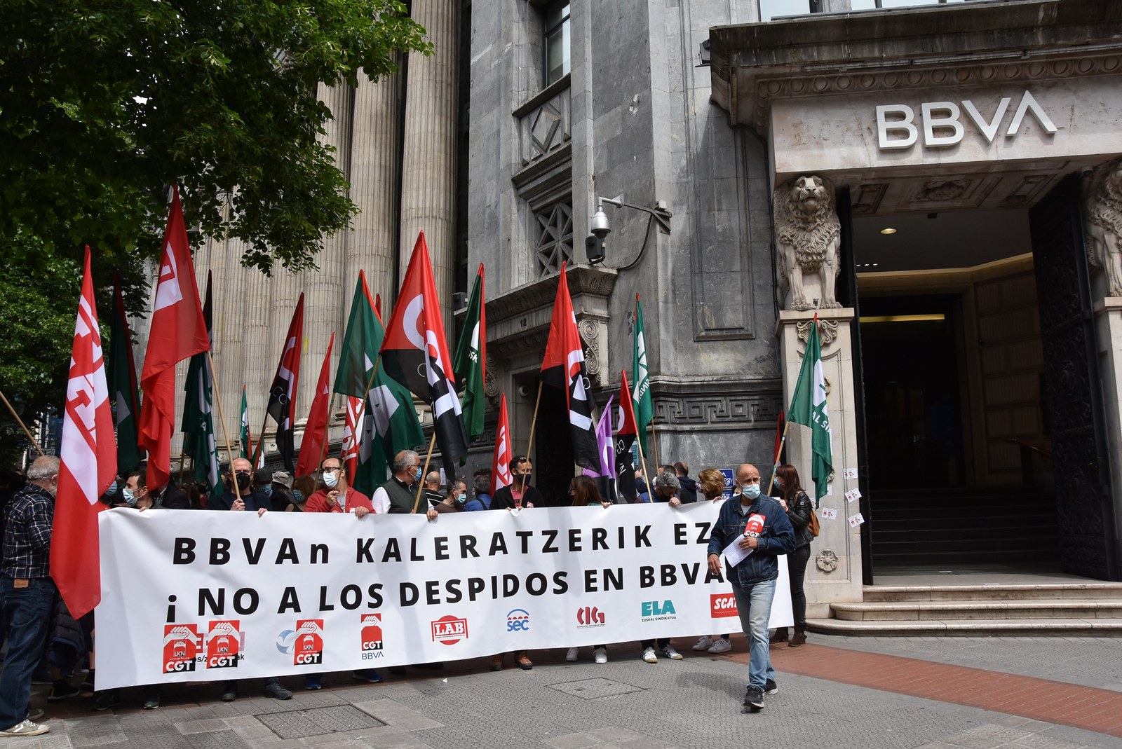 Seguimiento masivo de la huelga en el BBVA