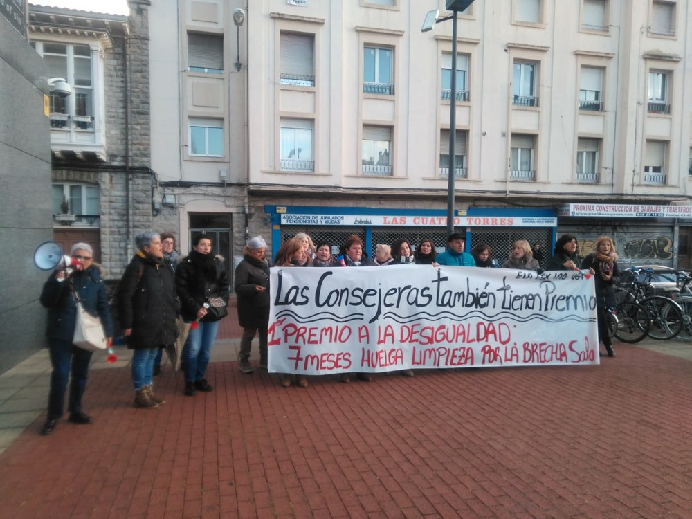 Siete meses de huelga de las trabajadoras de limpieza de comisarías y edificios judiciales de Gipuzkoa
