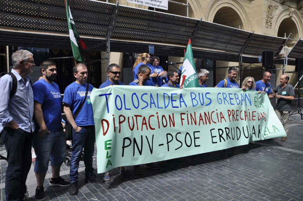 Solidaridad con los y las huelguistas de Tolosaldea Bus