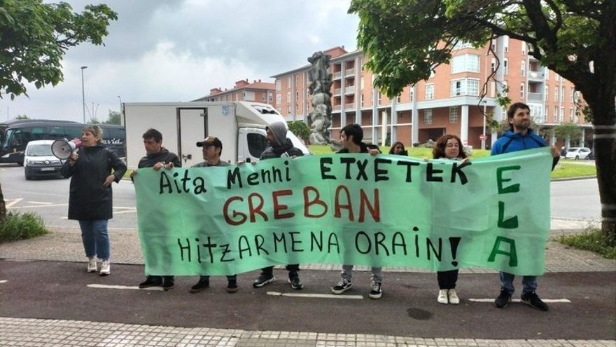 10 greba egun gehiago Etxeteken enpresa hitzarmena exijitzeko 10 greba egun gehiago Etxeteken enpresa hitzarmena exijitzeko