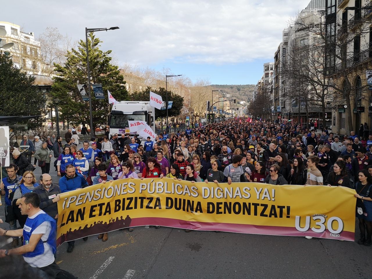 “Grebaren aldarrikapenak ezin dira agenda politikotik kanpo egon” #U30GrebaOrokorra