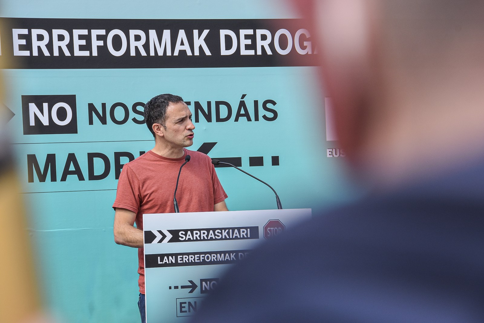 “Mobilizatu egin behar dugu udazkenean etor daitekeen murrizketa-agendaren aurrean”