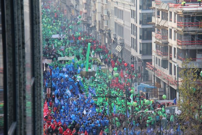“Norabide berri” bategatik euromanifestazioa Bruselan