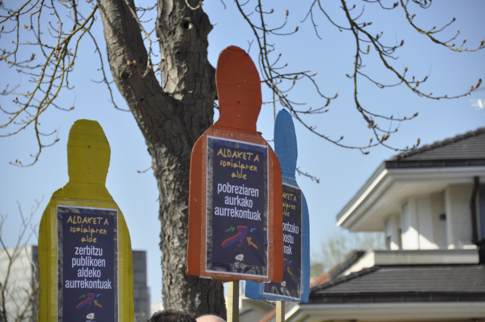 Babes sozialeko sistema publiko eta kalitatezkoaren alde pobreziaren eta bazterkeria sozialaren aurka