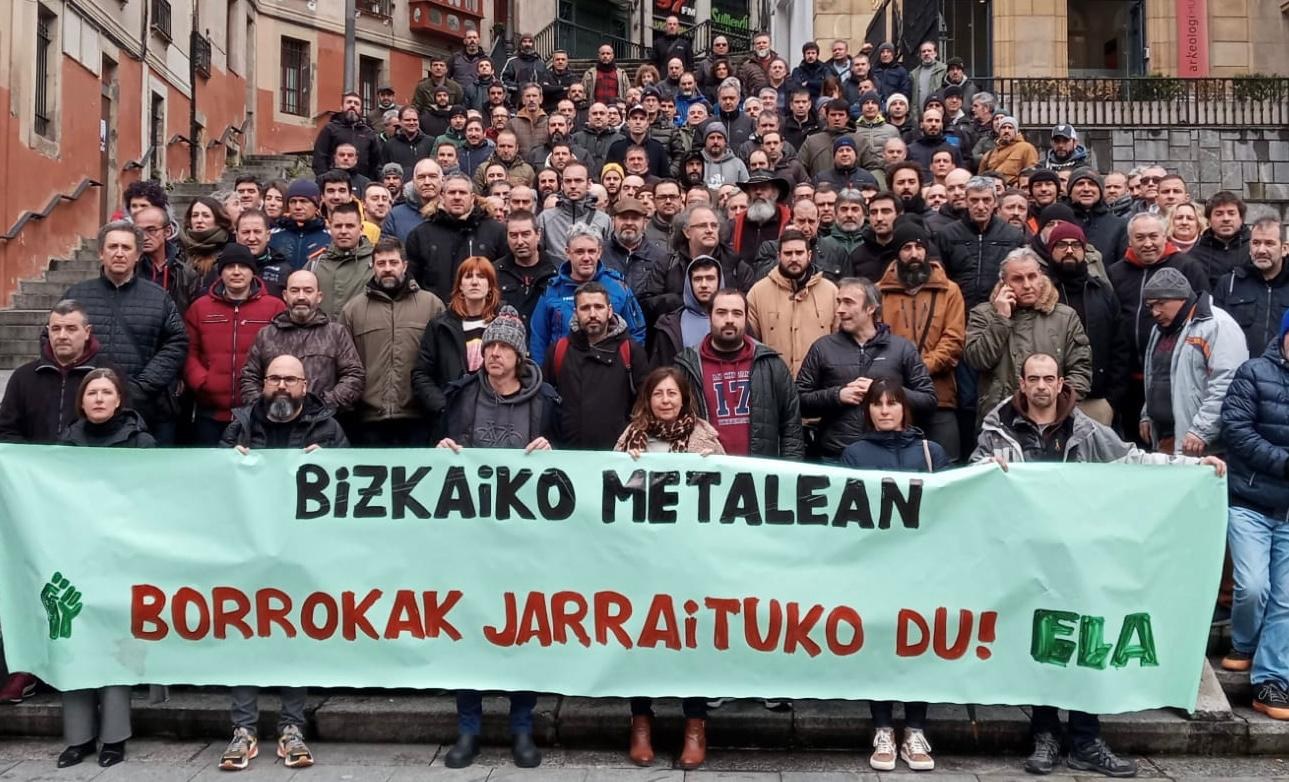 CCOO, LAB eta UGT sindikatuek langileak pobretuko dituen hitzarmena sinatu dute