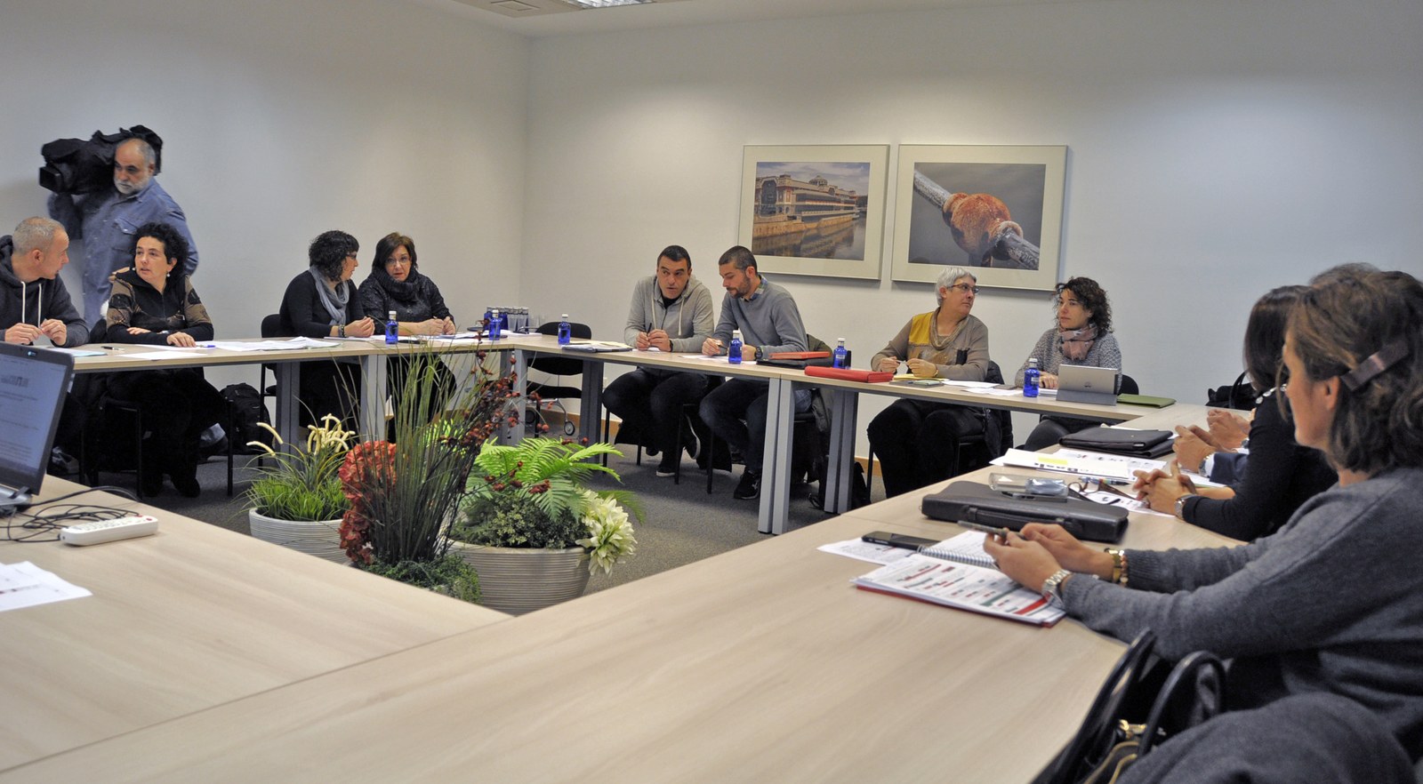 ELA firma el Acuerdo Interprofesional de estructura que de prioridad a la negociación colectiva de la CAV