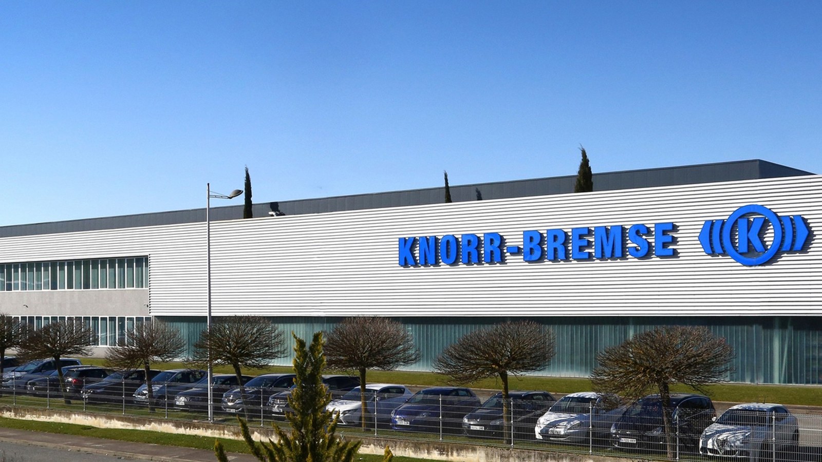 ELAk %13rainoko soldata igoerak jasotzen dituen hitzarmena lortu du