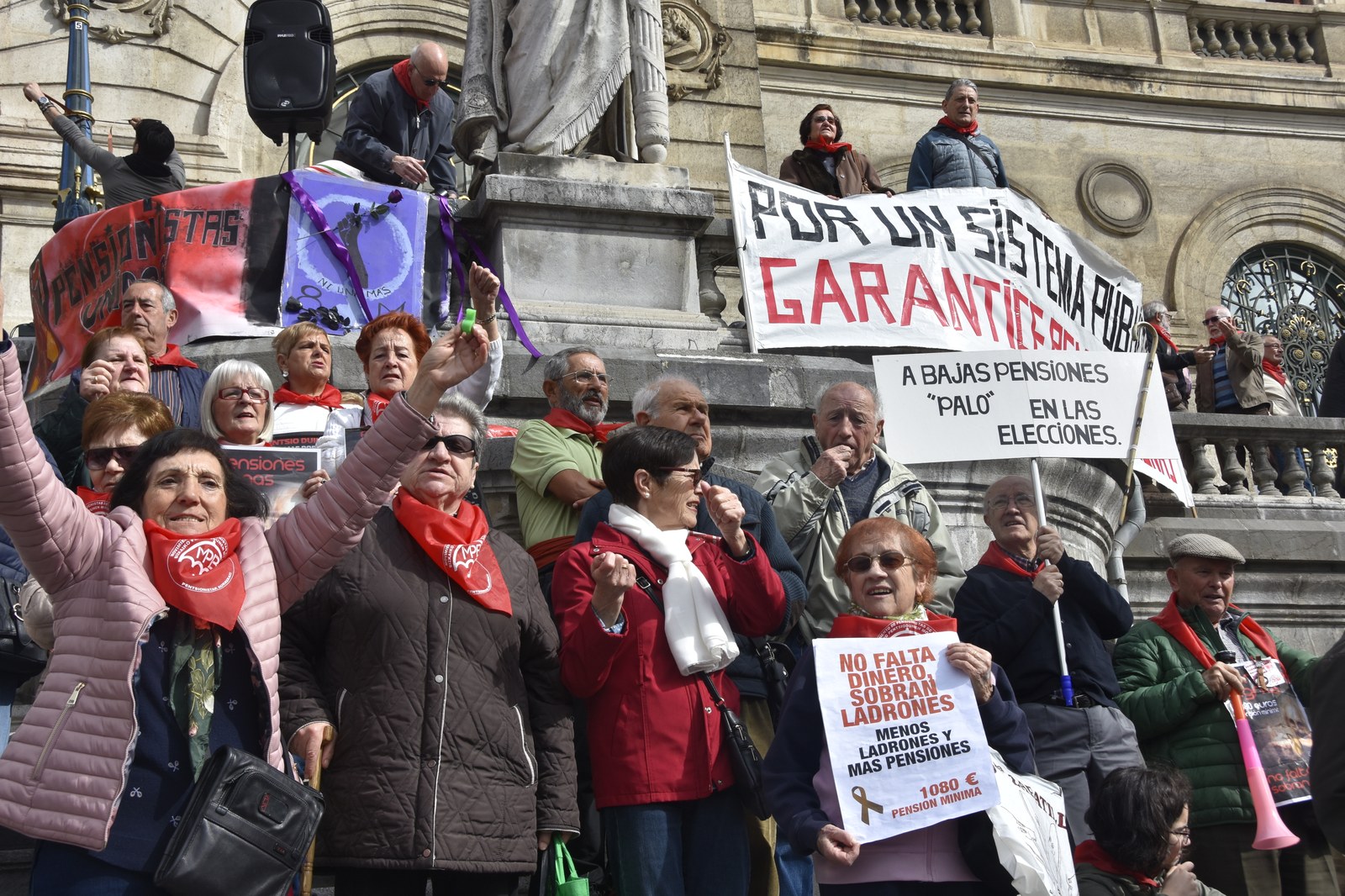 ELAk dei egiten du apirilaren 13an pentsioen alde izango diren mobilizazioetan parte hartzera