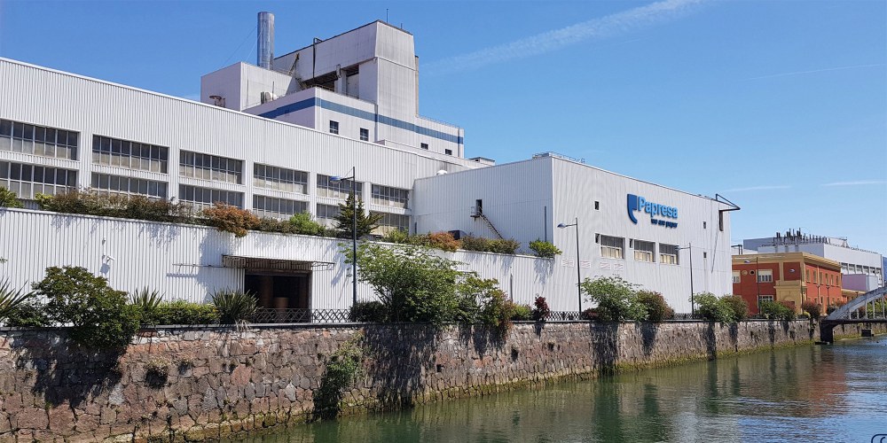 ELAk enplegua bermatuko duen industria plan bat eskatu die zuzendaritzari eta Eusko Jaurlaritzari