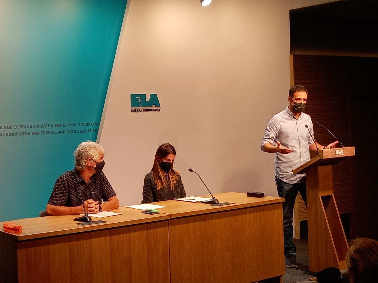 ELAk eskatu die EAJ, EH Bildu eta Podemos alderdiei ez dezatela onartu inolako murrizketarik ez BEMaren inposiziorik pentsioen erreforman