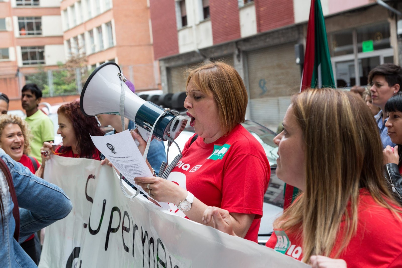 ELAk greba deitu du Bizkaiko eta Gipuzkoako DIA supermerkatuetan abenduaren 17rako