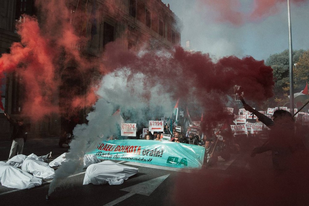 ELAk Hezkuntza Sailari eta patronalei eskatu die Israelekin izan ditzaketen harremanak eteteko