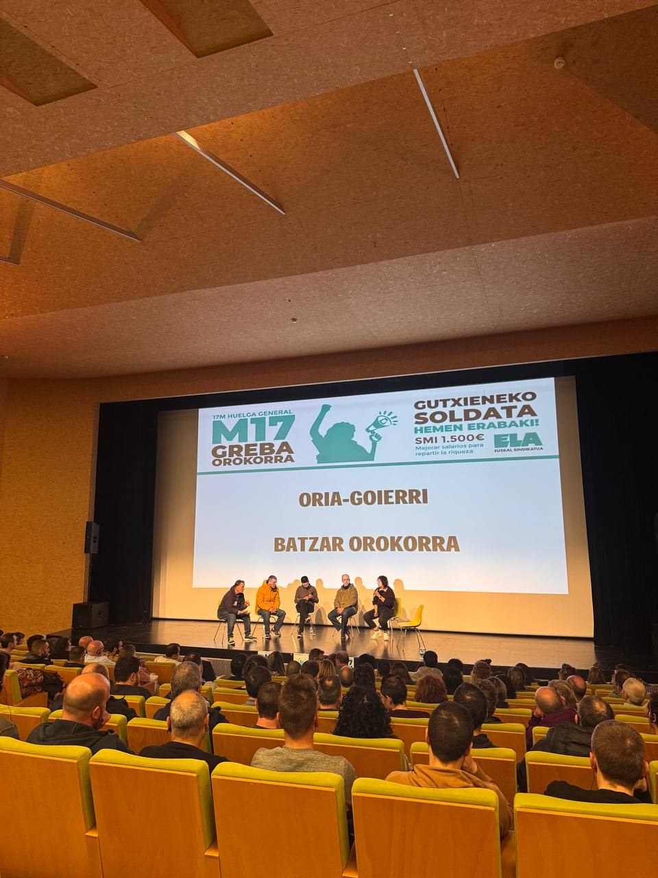 ELAk ia 4.000 militante bildu ditu eskualde  batzarretan greba hauspotzeko