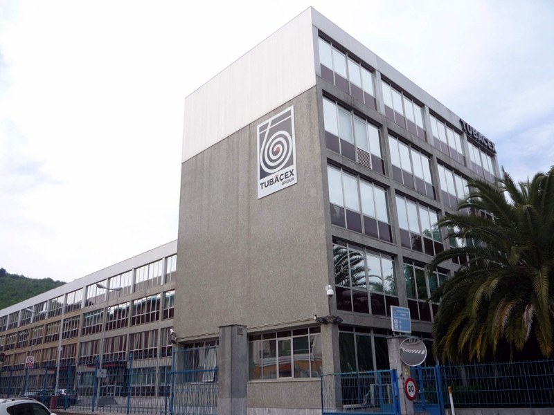 ELAk KPItik gorako igoerak eta 603 pertsonentzako enpleguaren bermea adostu ditu