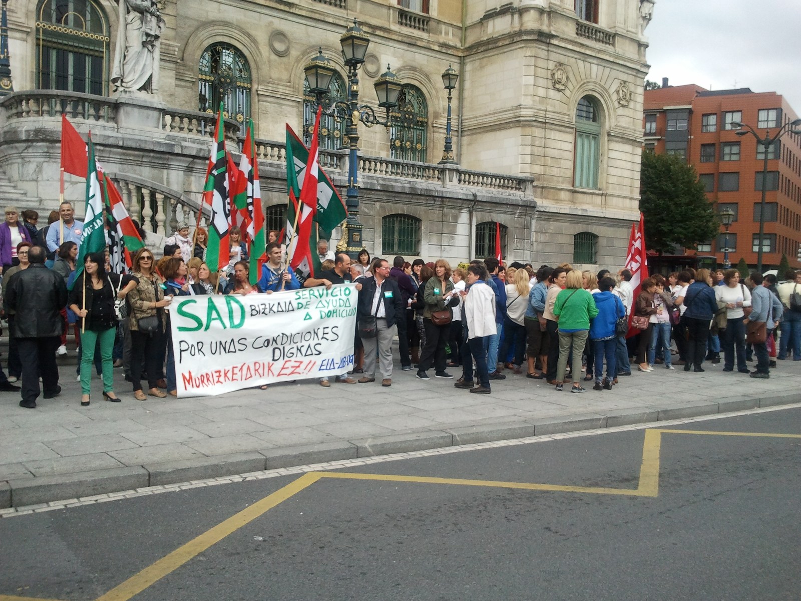 ELAk mobilizazioak iragarri ditu Bizkaiko zahar-etxeetan