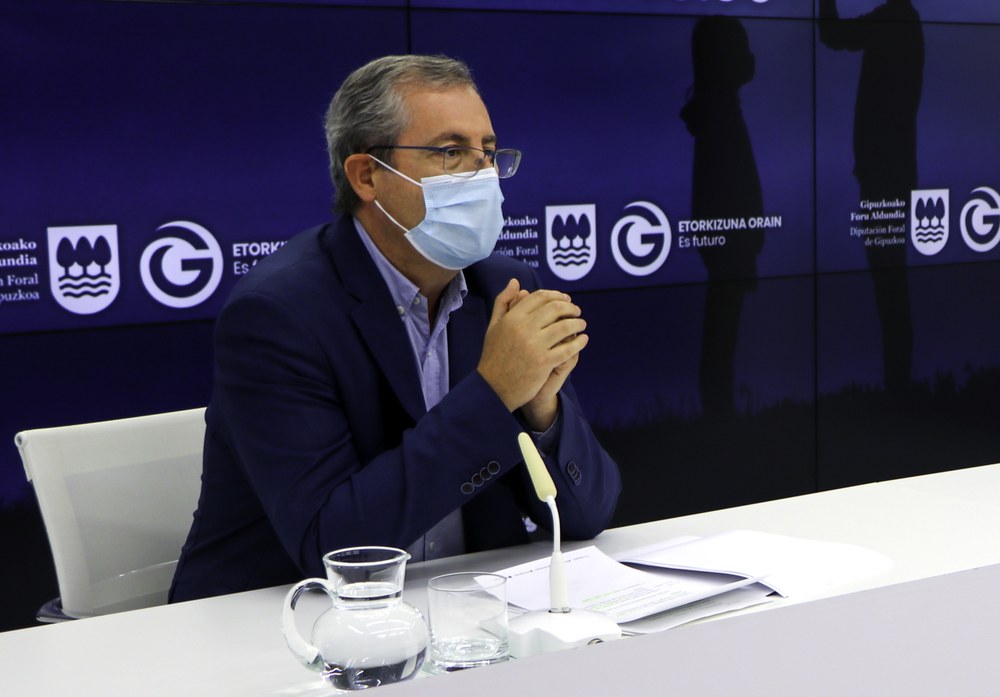 ELAk Olanori eskatu dio sindikatuaren aurka egindako akusazio larriak zuzentzeko eta Gipuzkoako zahar-egoitzetako gatazka konpontzeko