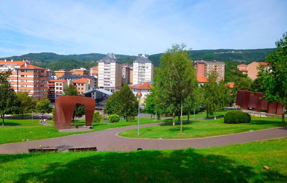 ELAk plantillaren erosahalmena bermatutzen duen hitzarmena lortu du