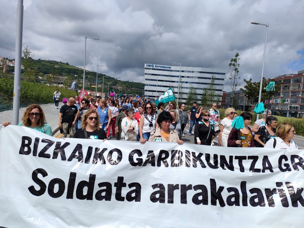 ELAk positibotzat jo du Bizkaiko merkataritzako langileen zein eraikin eta lokaletako garbitzaileen greba eguna