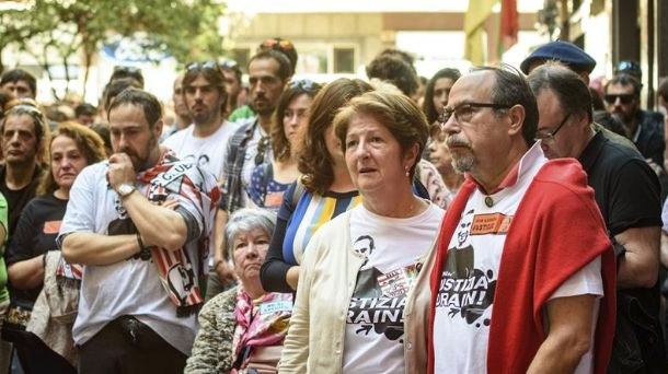 ELAko Kazetarien Elkarteak Garako kazetarien kriminalizazioa salatzen du