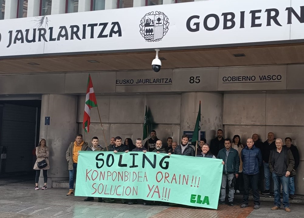 Elkarreratzea egin dute soldatak ez dituztela ordaindu eta enpleguen ziurgabetasuna salatzeko