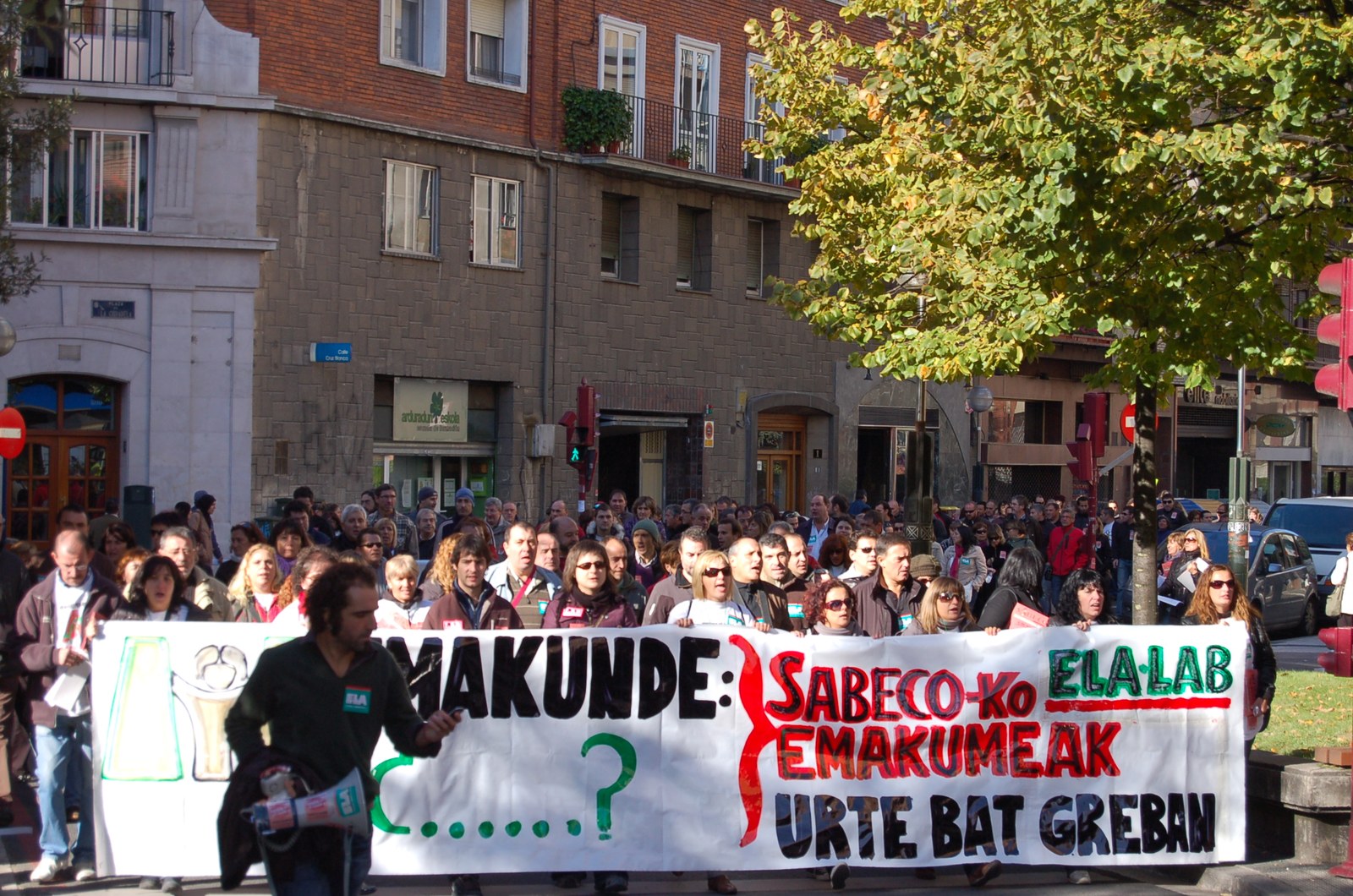 Sabeco-ko grebalariei elkartasuna