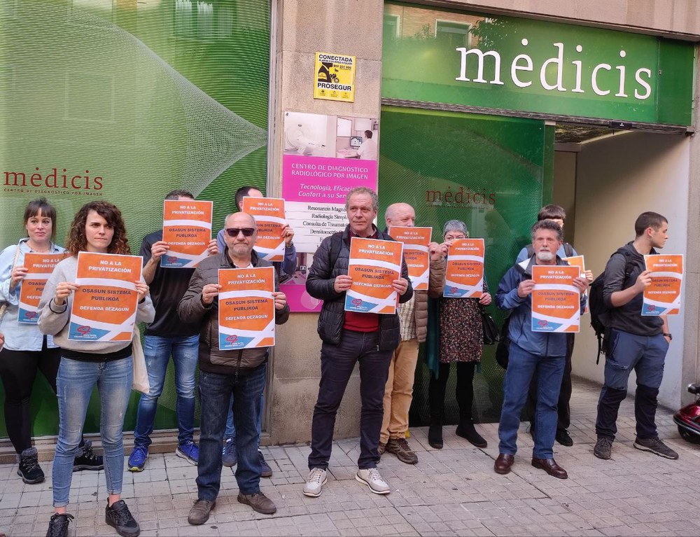 Eskubide Sozialen Kartak pribatizazioaren aurkako protesta egin eta 23ko greban parte hartzeko deia egin du