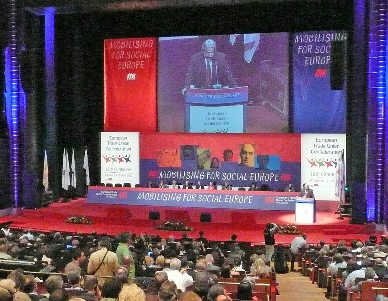 Europa sozialaren alde