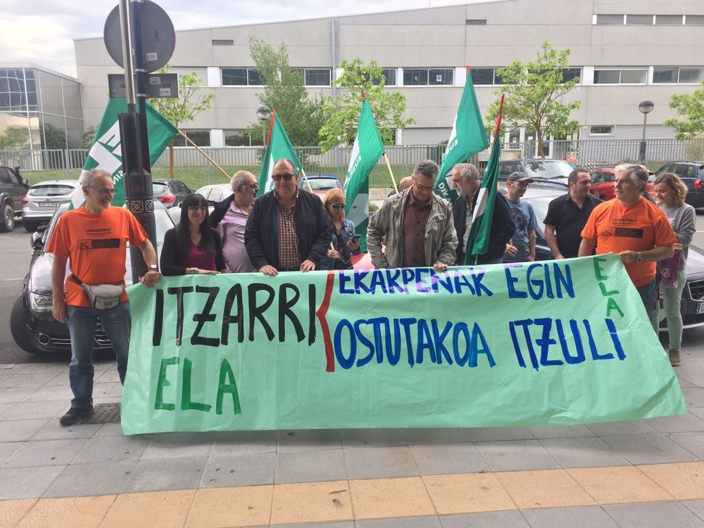 Eusko Jaurlaritza seigarren urtez ekarpenak egin gabe jarraituko du eta Itzarriren azkena eragin dezake