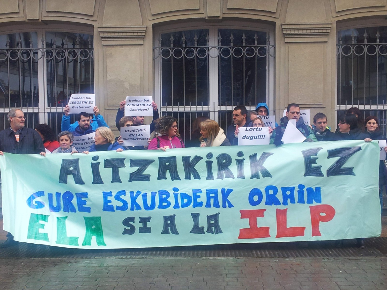 Eusko Legebiltzarrak laster izango du aukera milaka langile azpikontrataturen baldintzak duinago bihurtzeko