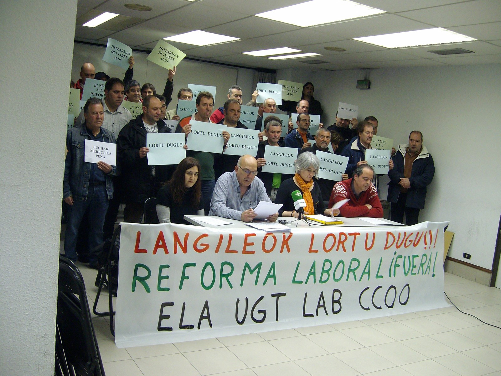 Gipuzkoako zabor-bilketako greba-deialdia bertan behera