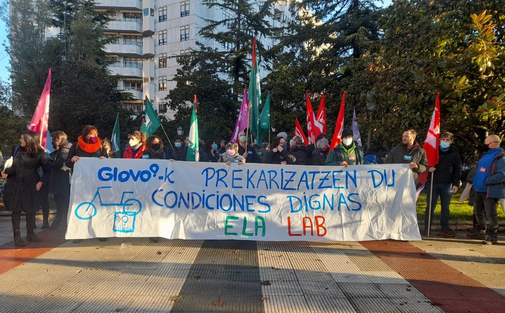 Glovoko langileen kontratuen izaera laborala defendatzeko kontzentrazioa