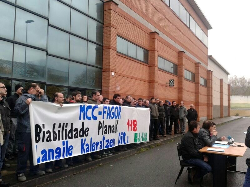 Grumaleko enpresa batzordeak itxialdia egingo du Arrasaten Grumaleko enpresa batzordeak itxialdia egingo du Arrasaten