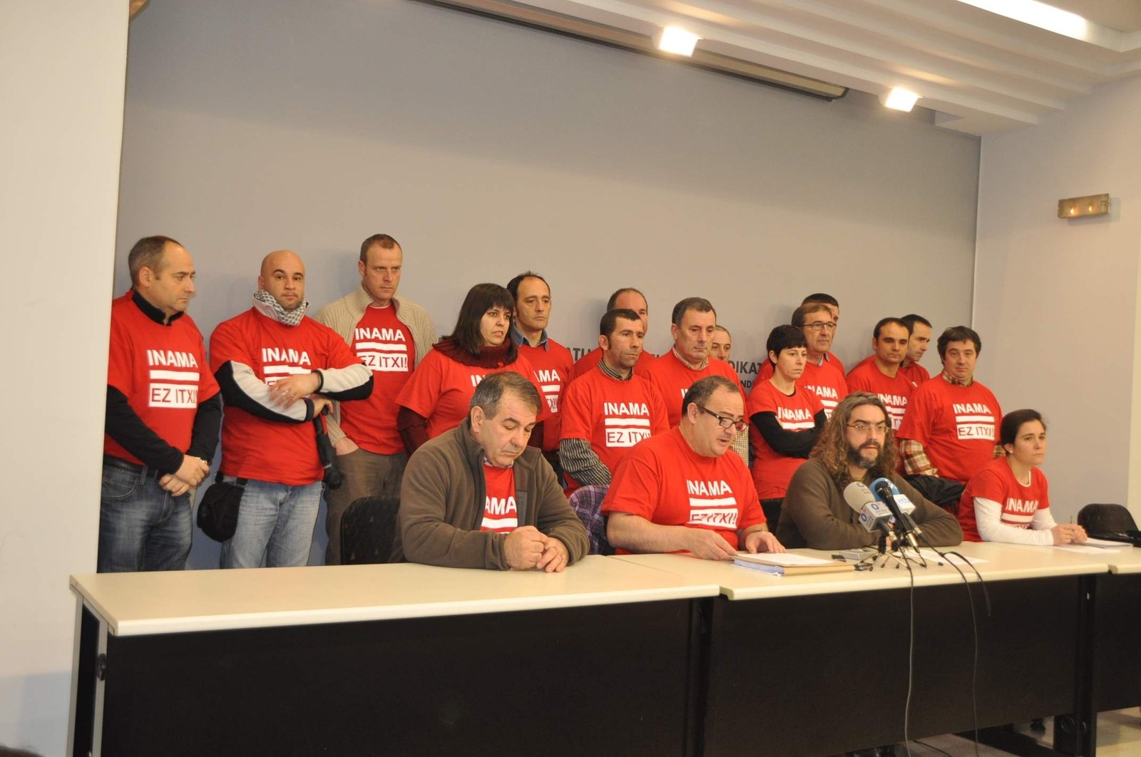 Inaman aurkeztu den kaleratze txostena iruzurra da