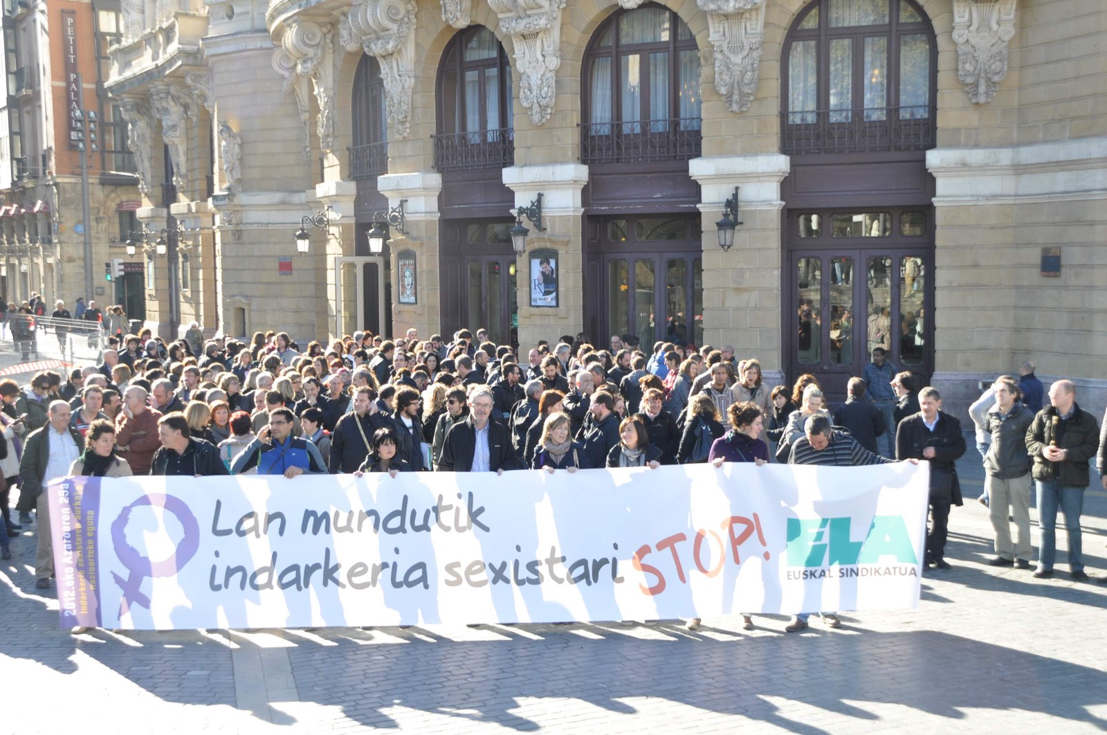 Emakumeen aurkako indarkeria salatu du ELAk