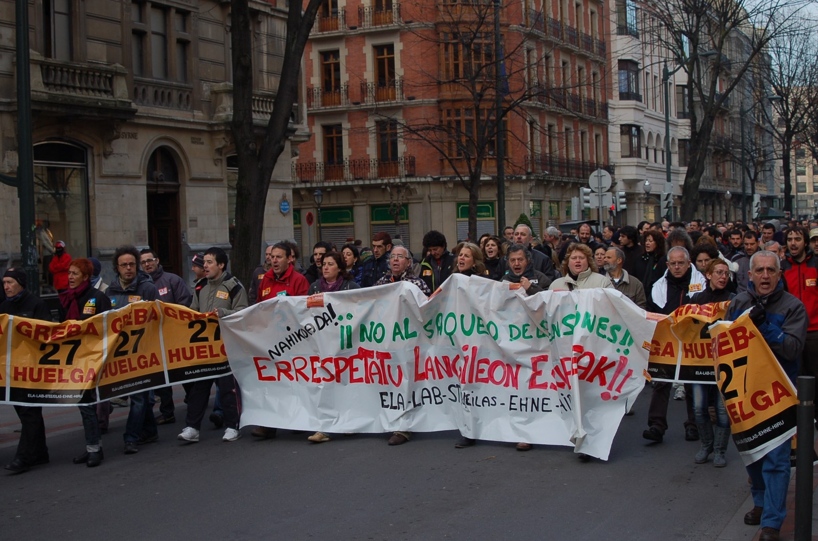 Hamarna milaka langilek hartu du parte manifestazioetan Hamarna milaka langilek hartu du parte manifestazioetan