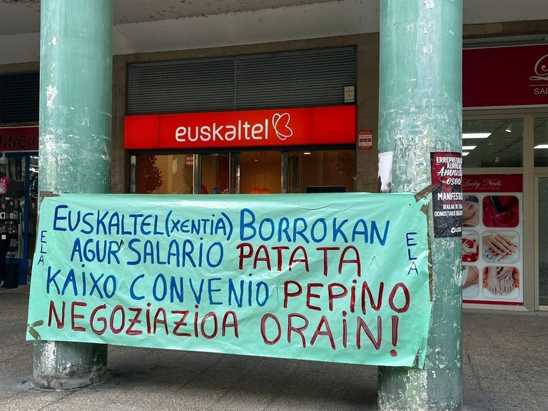 Irailaren 26ko eta 27ko greba deialdiari eutsi diote Xentia banatzailearekin akordioa itxi arte