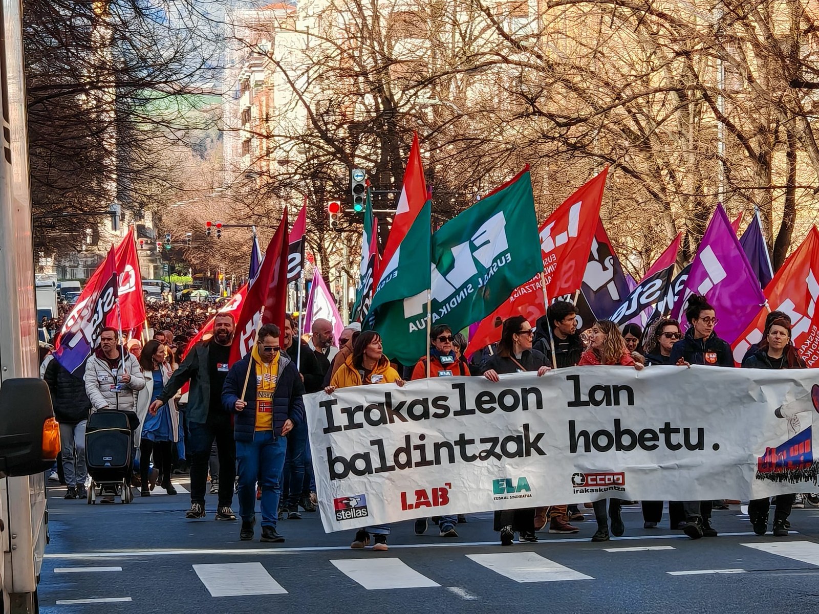 Irakasleen 3. grebak %75eko jarraipena izan du