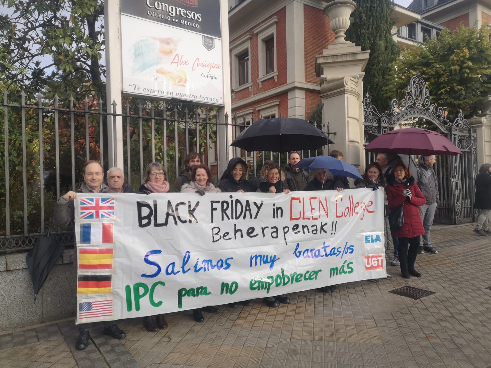 Iruñeko CLEN College enpresako langileak erosahalmenaren galera izugarria suposatzen duen enpresaren proposamenaren aurka agertu dira