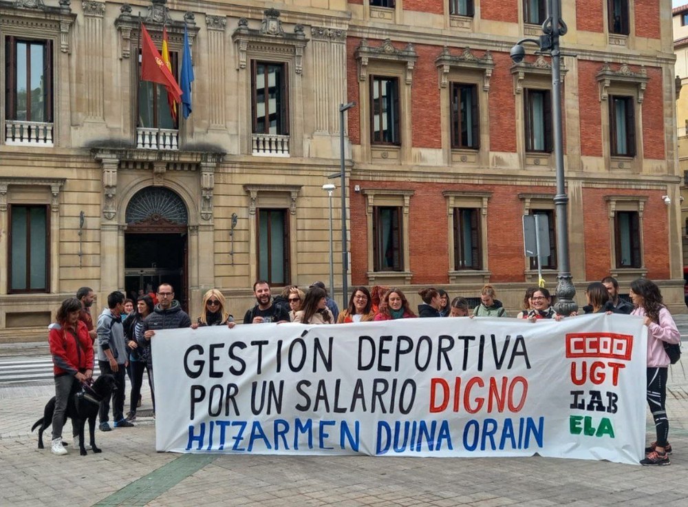 Kirol-kudeaketako langileek mobilizatzen jarraituko dute sektoreko hitzarmenaren defentsan
