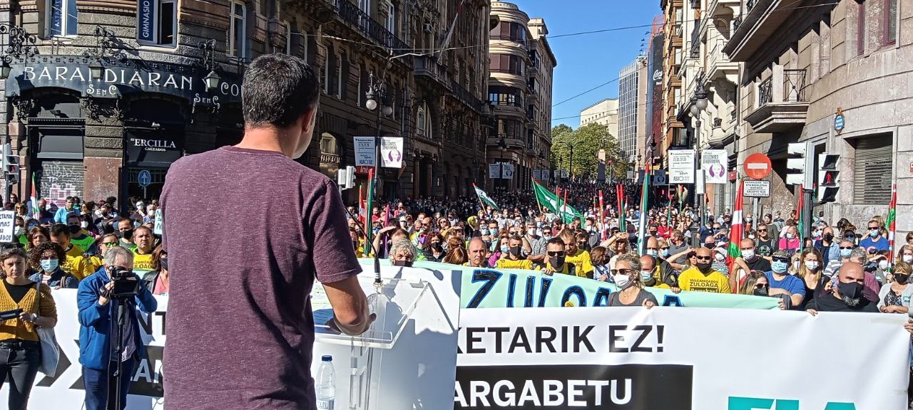 Lakuntza: "Eskubideak ezin dira trukerako txanpon bat izan"