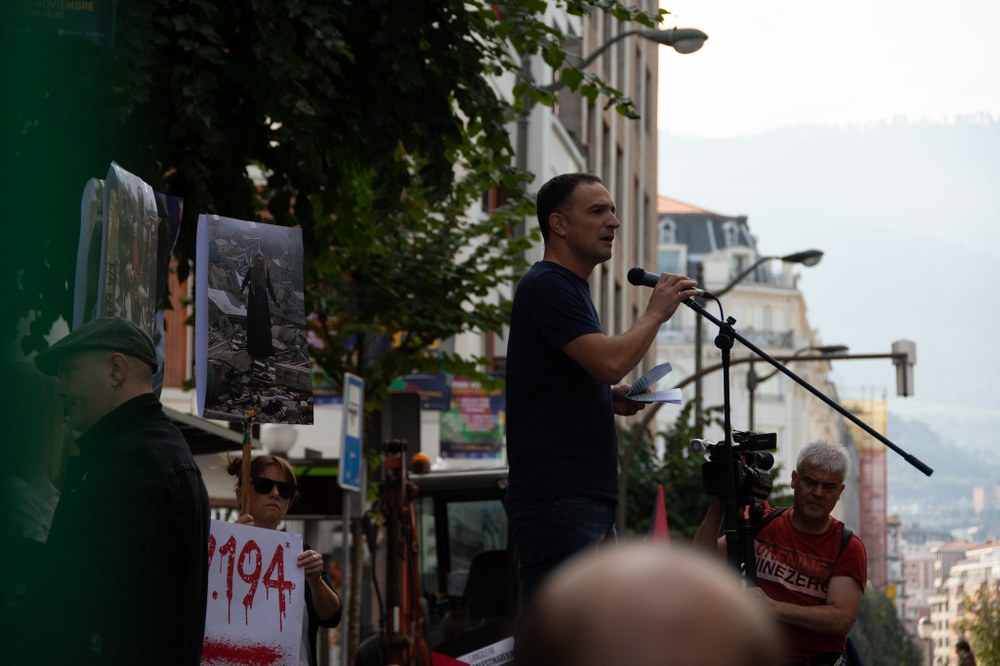 Lakuntza: "Euskal Herriak Palestinarekiko duen elkartasunak berezko indarra eta dinamika badu, zer behar zegoen Madrildik UGTk eta CCOOek deitu zuten mobilizazio eguna sostengatzeko?"