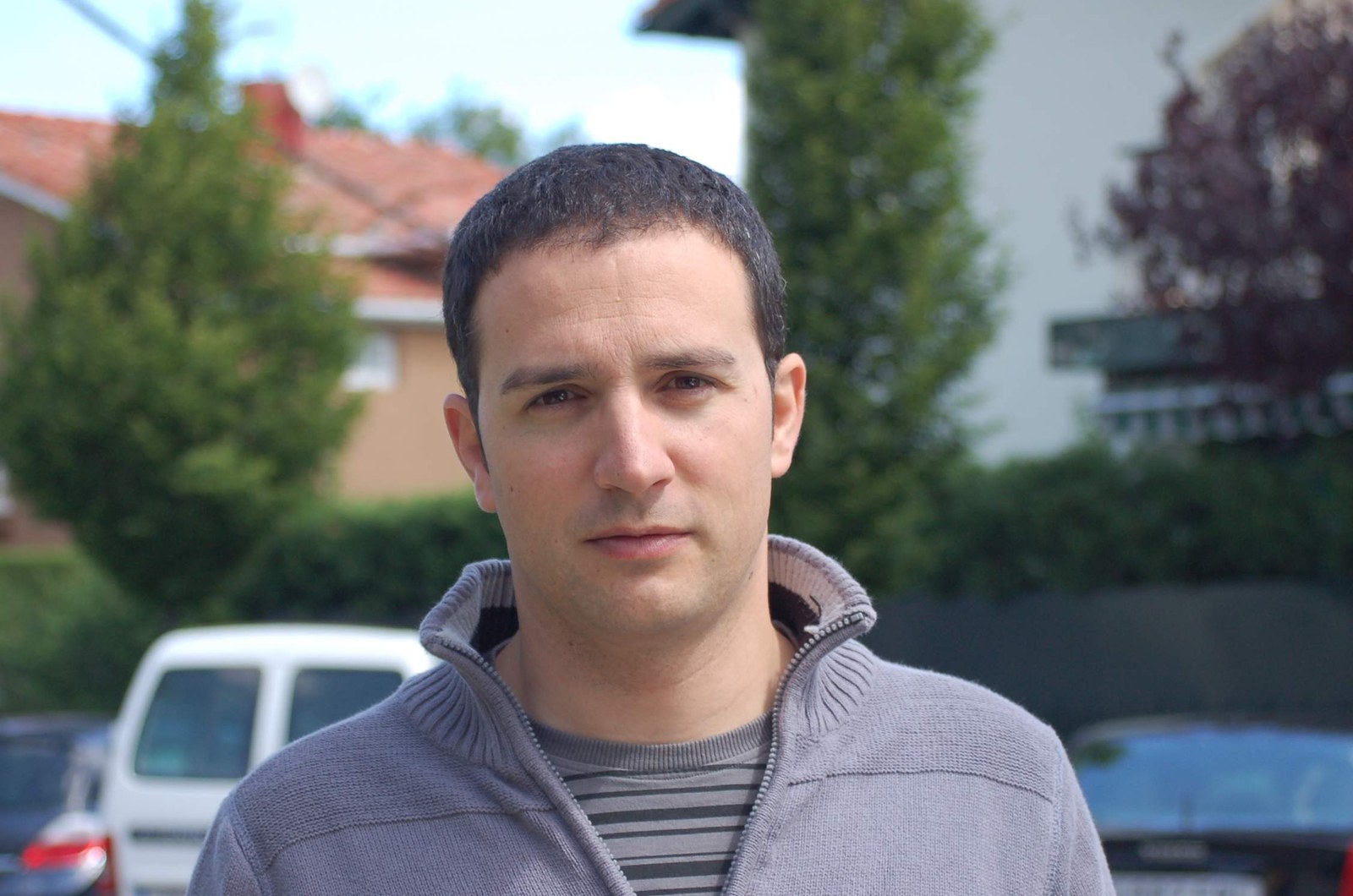 Lakunza:"Greba, eta erreforma indargabetzea, kaleratze eta soldaten jaitsierak eragozteko tresna bakarrak dira"