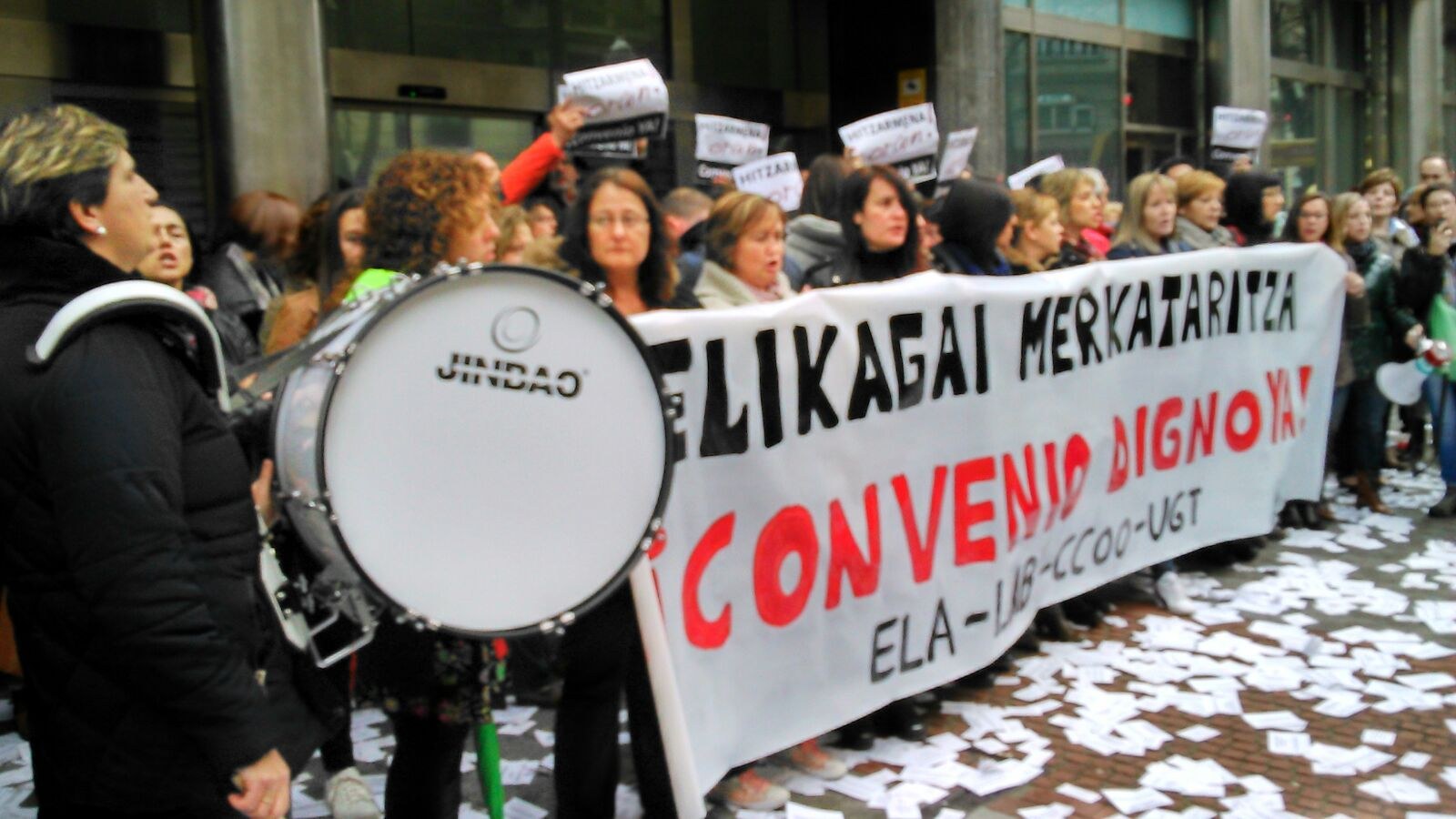 Lanuzteak Bizkaiko janari dendetan